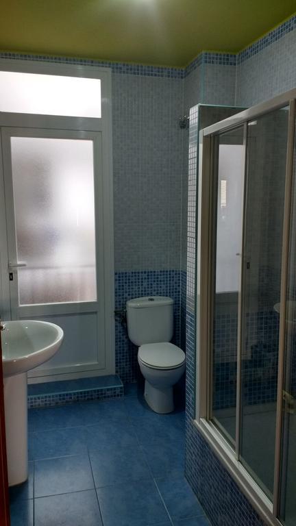 The Bridge Hotel Сарагоса Екстериор снимка